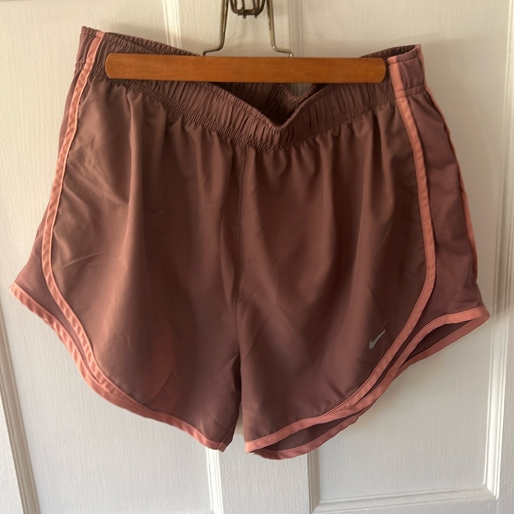 Women’s Nike Dri-Fit Athletic Shorts - Medium